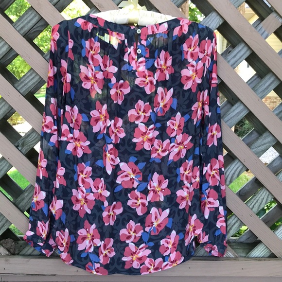 LOFT FLORAL BLOUSE - Picture 5 of 7